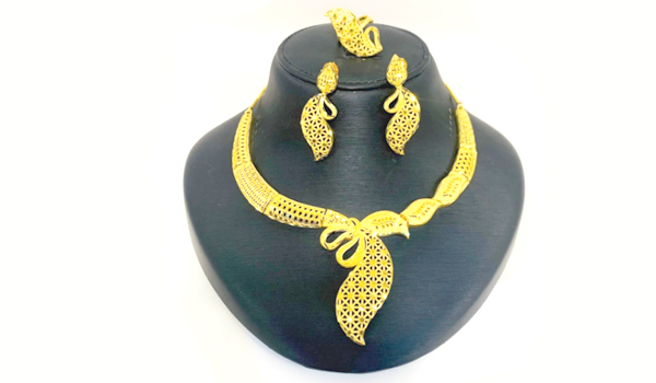 Gold Plated Necklace Set Suppliers in Punalur