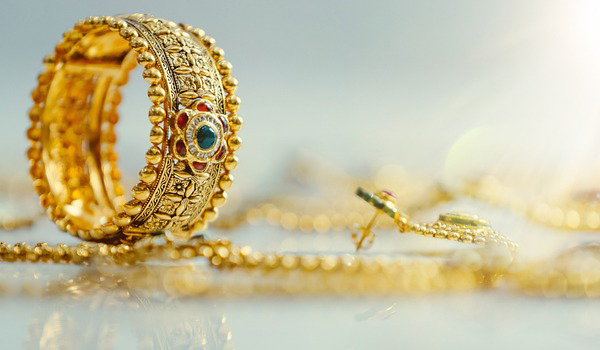 Gold & Gold Jewellery Suppliers in Vadgaon Kasba