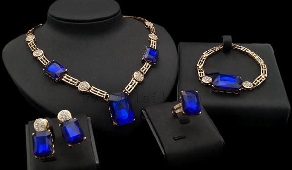 Imitation & Fashion Jewellery Suppliers