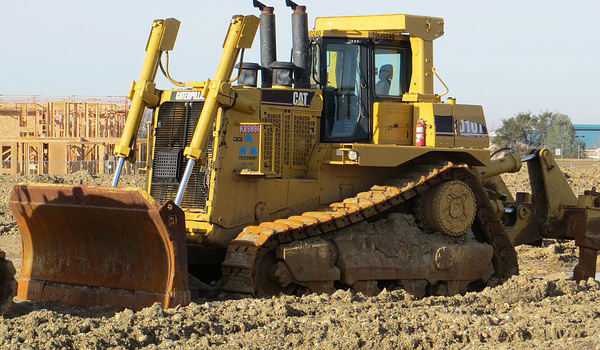 Earthmoving Machinery Suppliers in Salaya