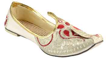 Juttis Suppliers in Charkhi Dadri