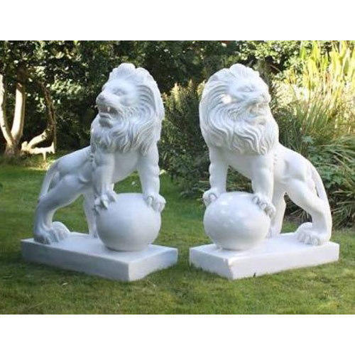 Marble Lion Statue from Aaliya stones 