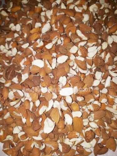 Broken Almond Kernels from Retaj Agro Farm