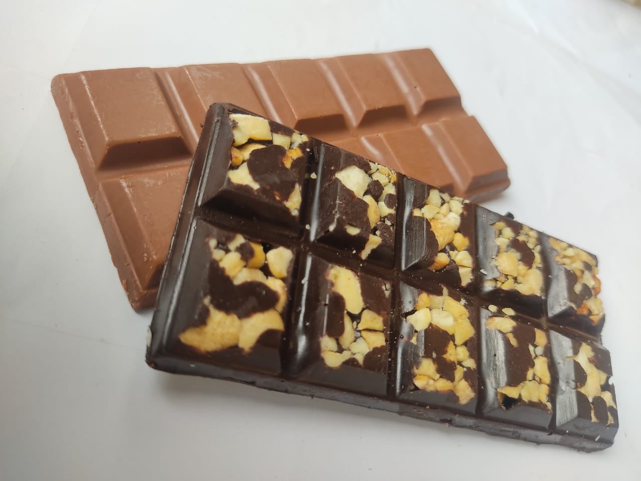 Dry Fruit Chocolate Bar