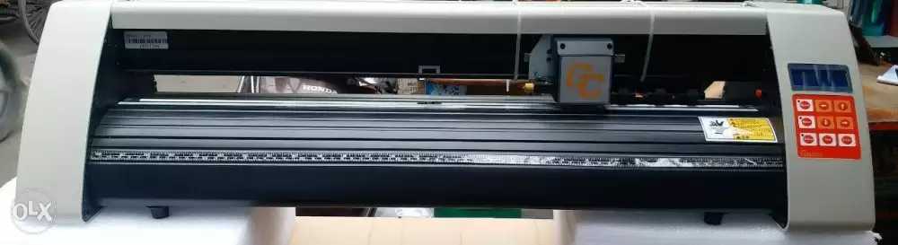 Graphcut Vinyl Cutting Plotter from JD Enterprises