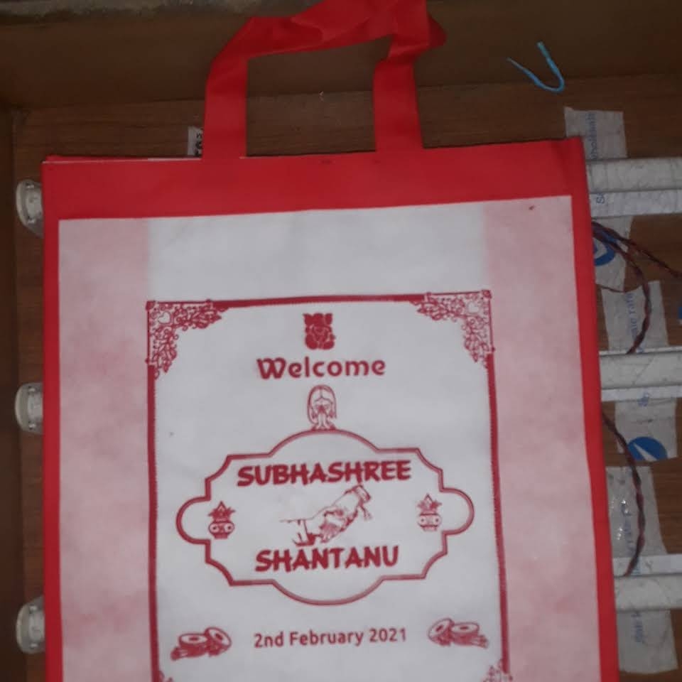 WEDDING GIFT BAG from PRAGATI CREATION