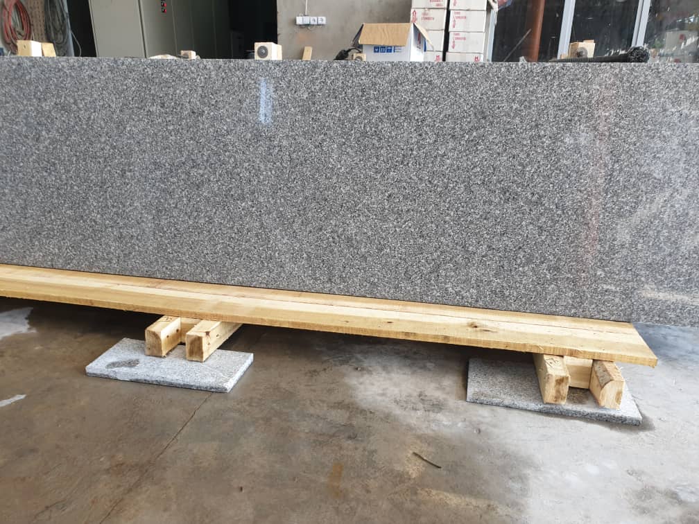 Marahe Granite (Tile)