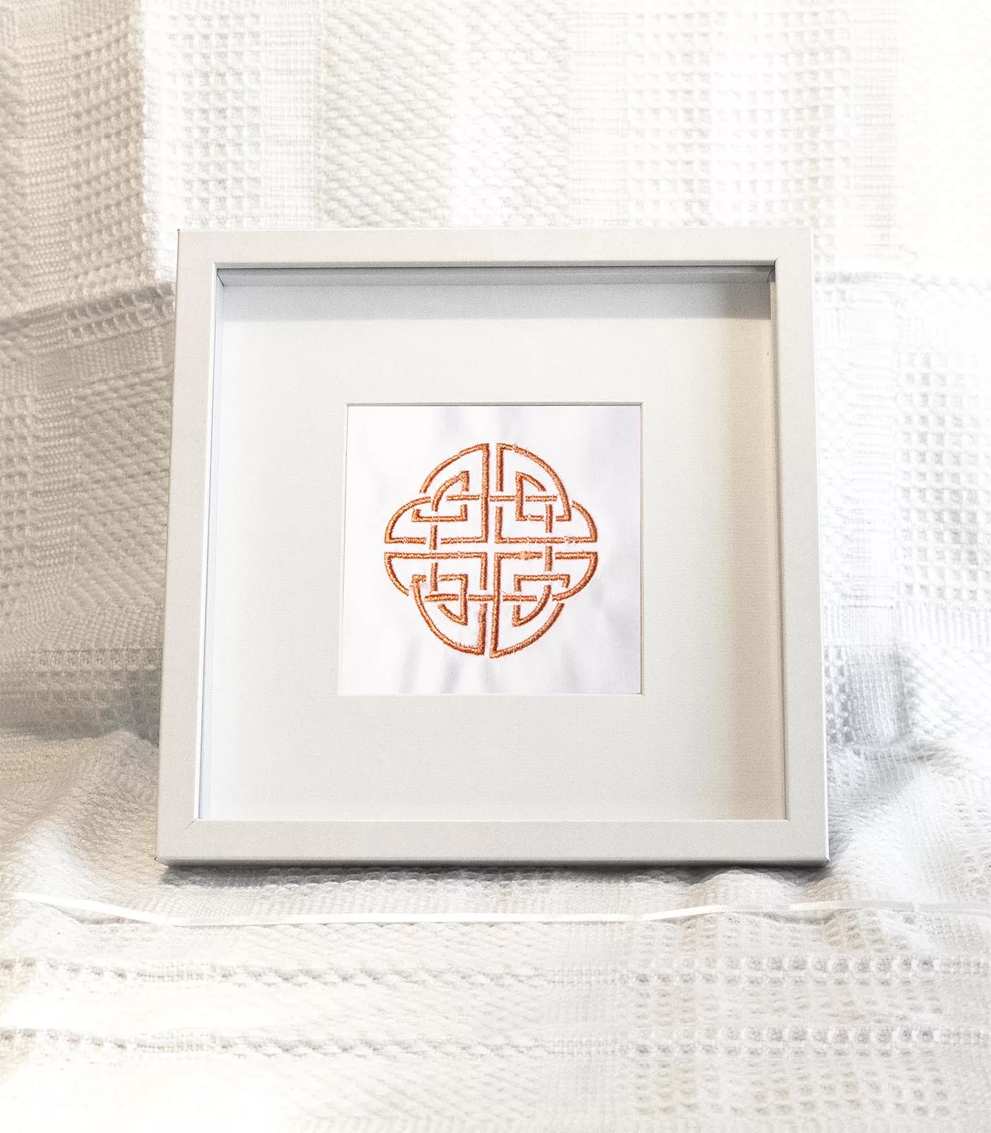 Celtic Frame – Framed Celtic Emblem from HM Creations