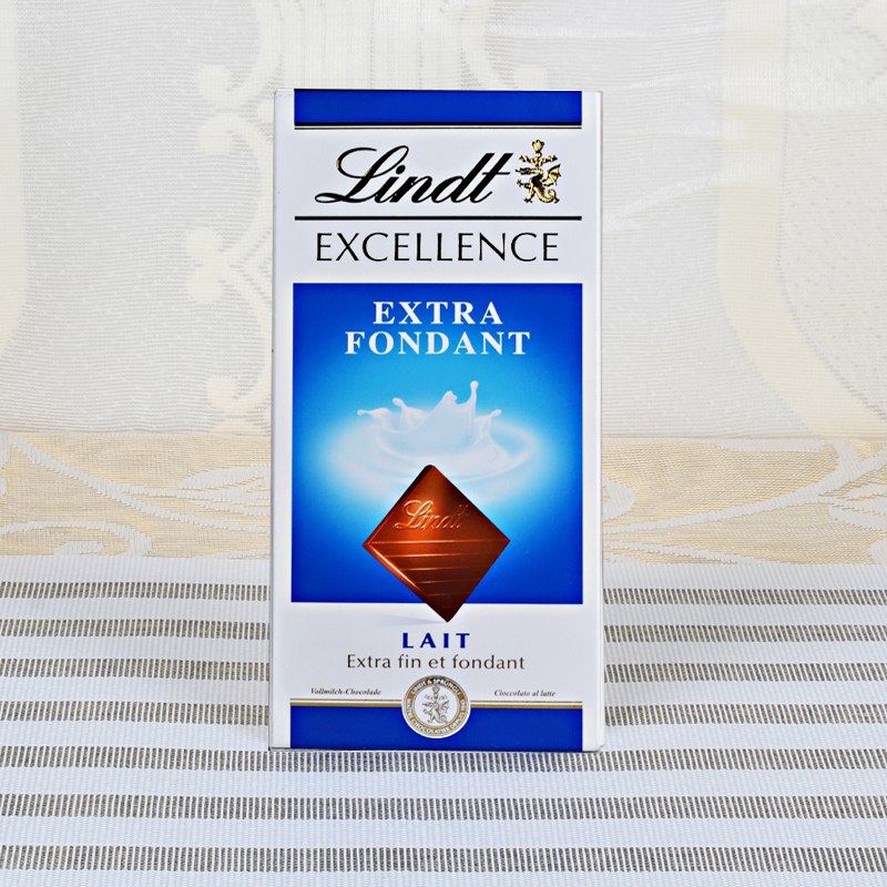 Lindt Excellence Extra Creamy Milk Chocolate