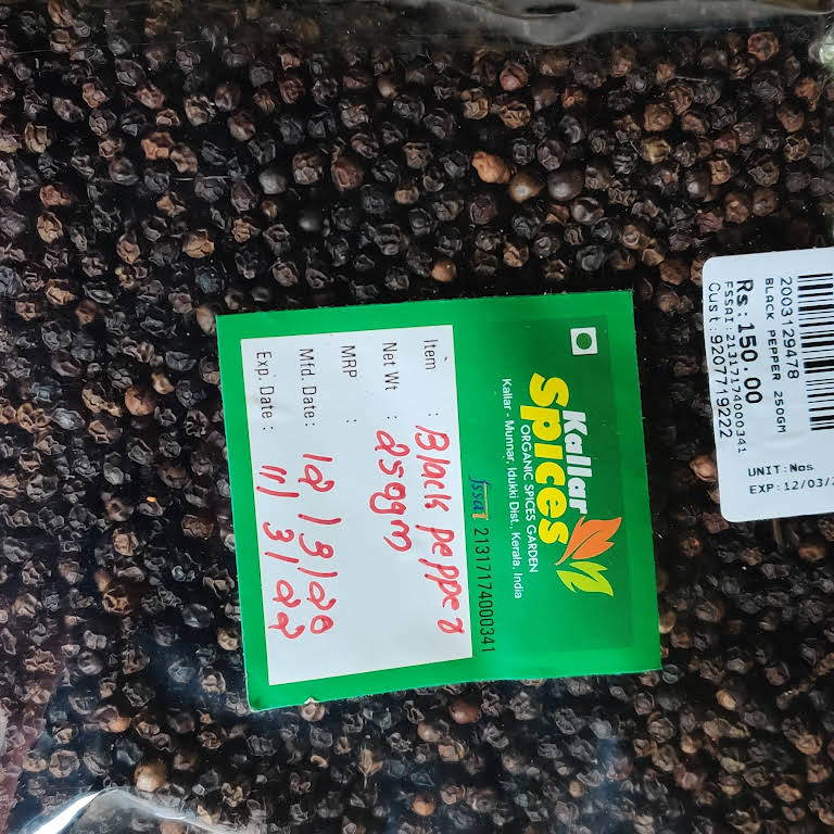 Black Pepper Whole from Kallar Spices And Herbals