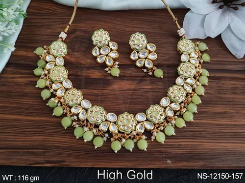 Kundan Jewelry High Gold Polish Fancy Design Party Wear Kundan Necklace Set