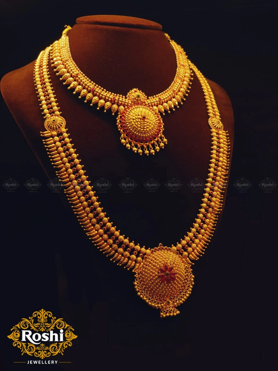 Chettinad neck piece from Roshi Jewellery