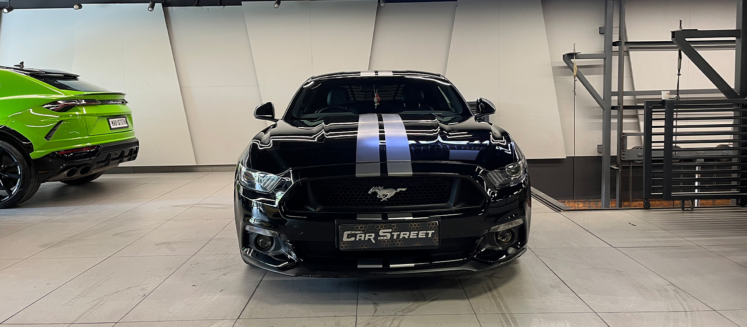 Ford Mustang V8 from Car Street India