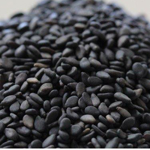 SMALL BLACK SESAME SEEDS